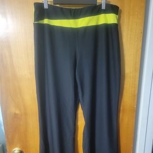 XERSION XL black wide leg with lime green band